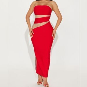 NWT Fashion Nova Bodycon Red Cutout Strapless Bandage Dress L
